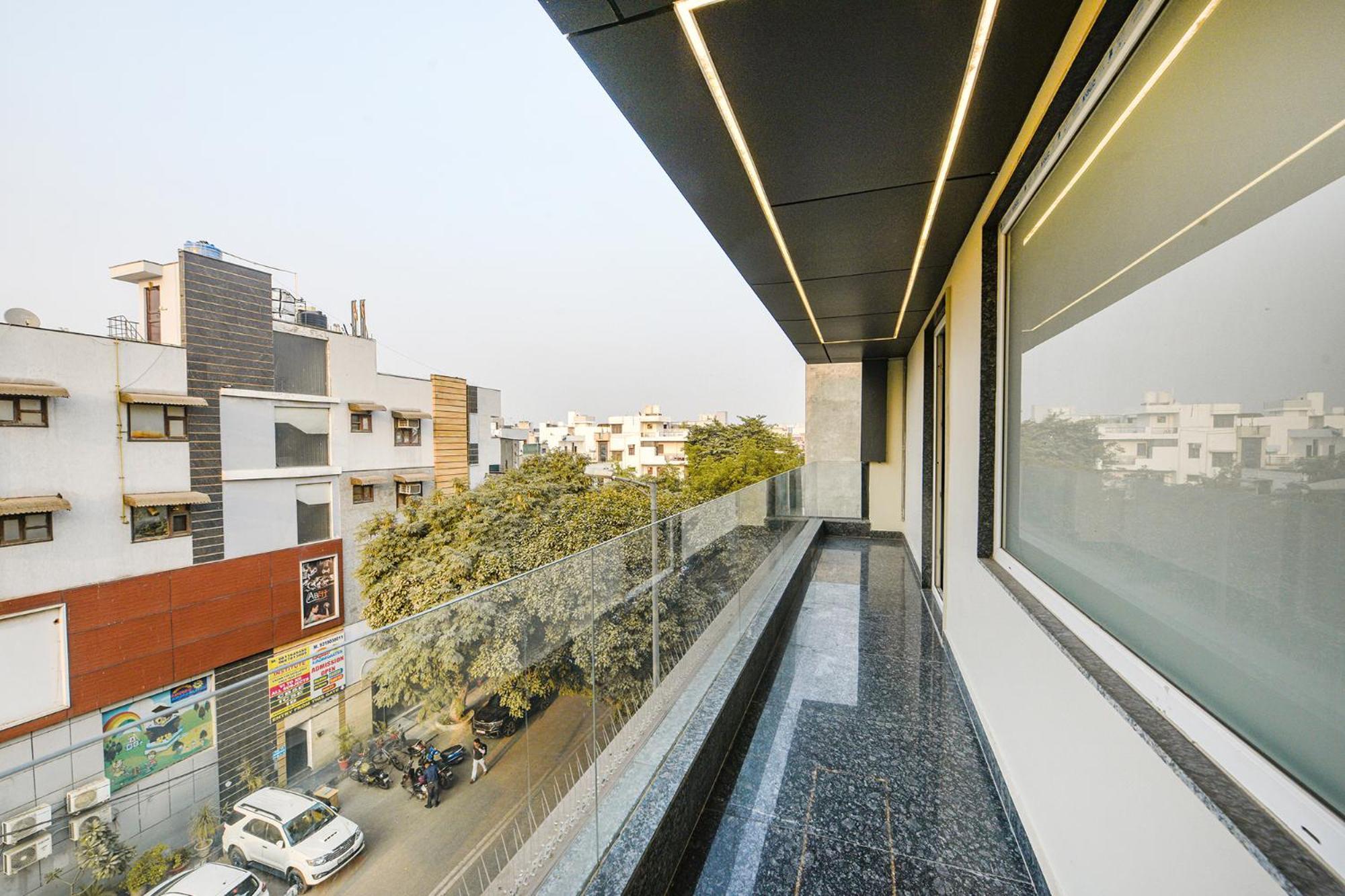Fabhotel Prime Qotel Janakpuri Delhi  Exteriör bild